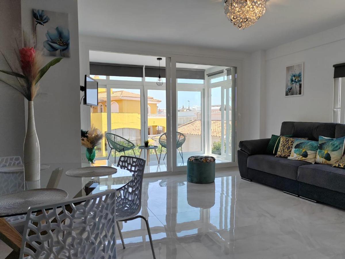 Apartamento La Torre,200M Hasta La Playa Benalmadena Exterior photo