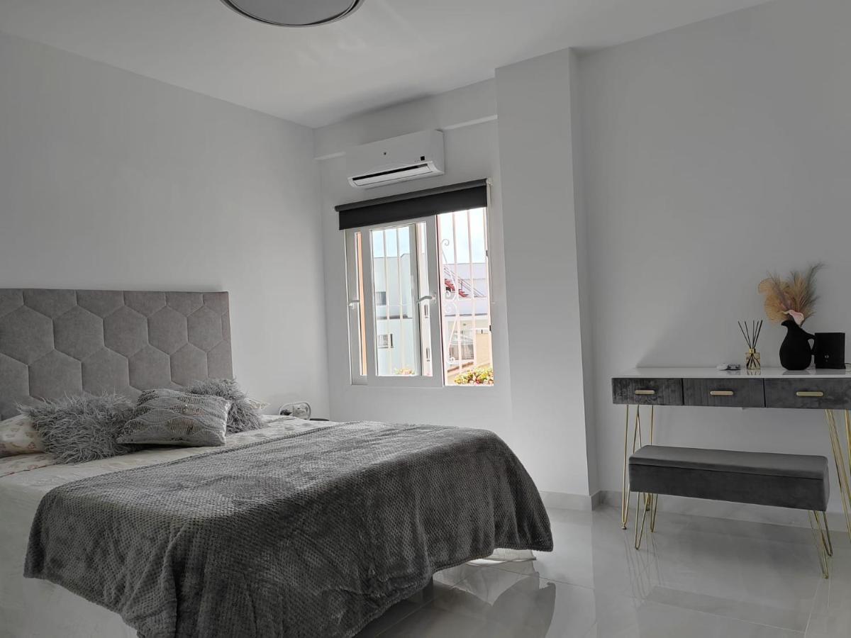 Apartamento La Torre,200M Hasta La Playa Benalmadena Exterior photo
